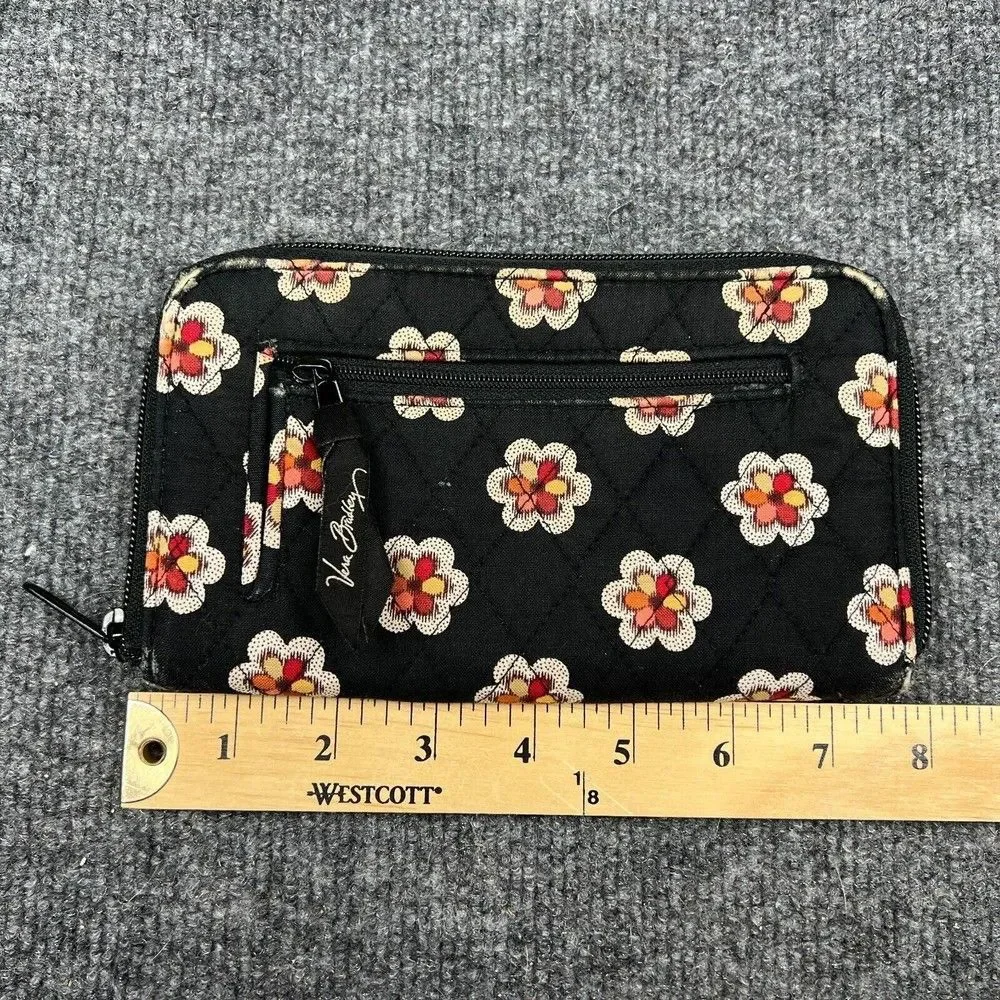 Vera Bradley Wallet Bi-fold Womens Quilted Zippered‎ ID Card Holder Coin Purse